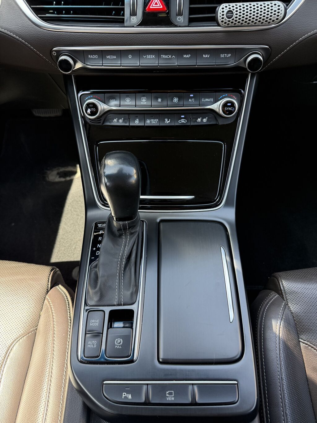 Hyundai Grandeur: 2019 г., 2.4 л, Автомат, Гибрид, Седан: фото 8