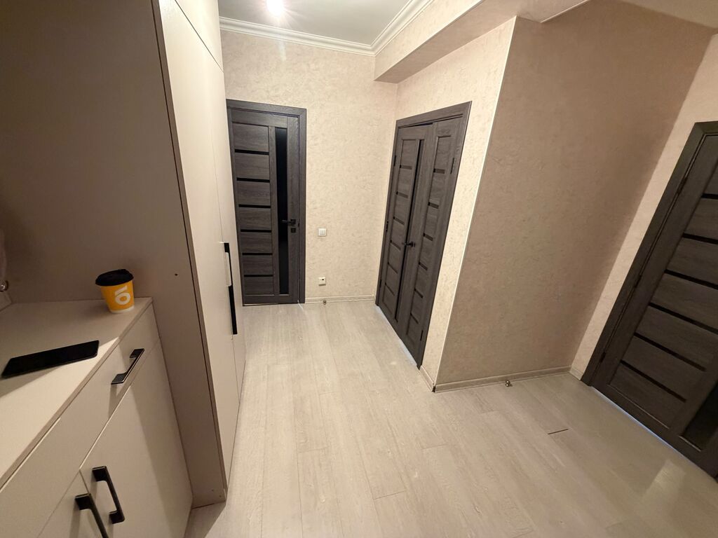 2 комнаты, 64 м², Пишпек Элитка, 7 этаж, Евроремонт: фото 8