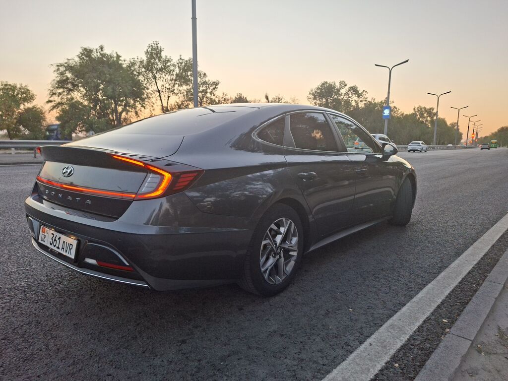 Hyundai Sonata: 2021 г., 2 л, Автомат, Газ, Седан: фото 7