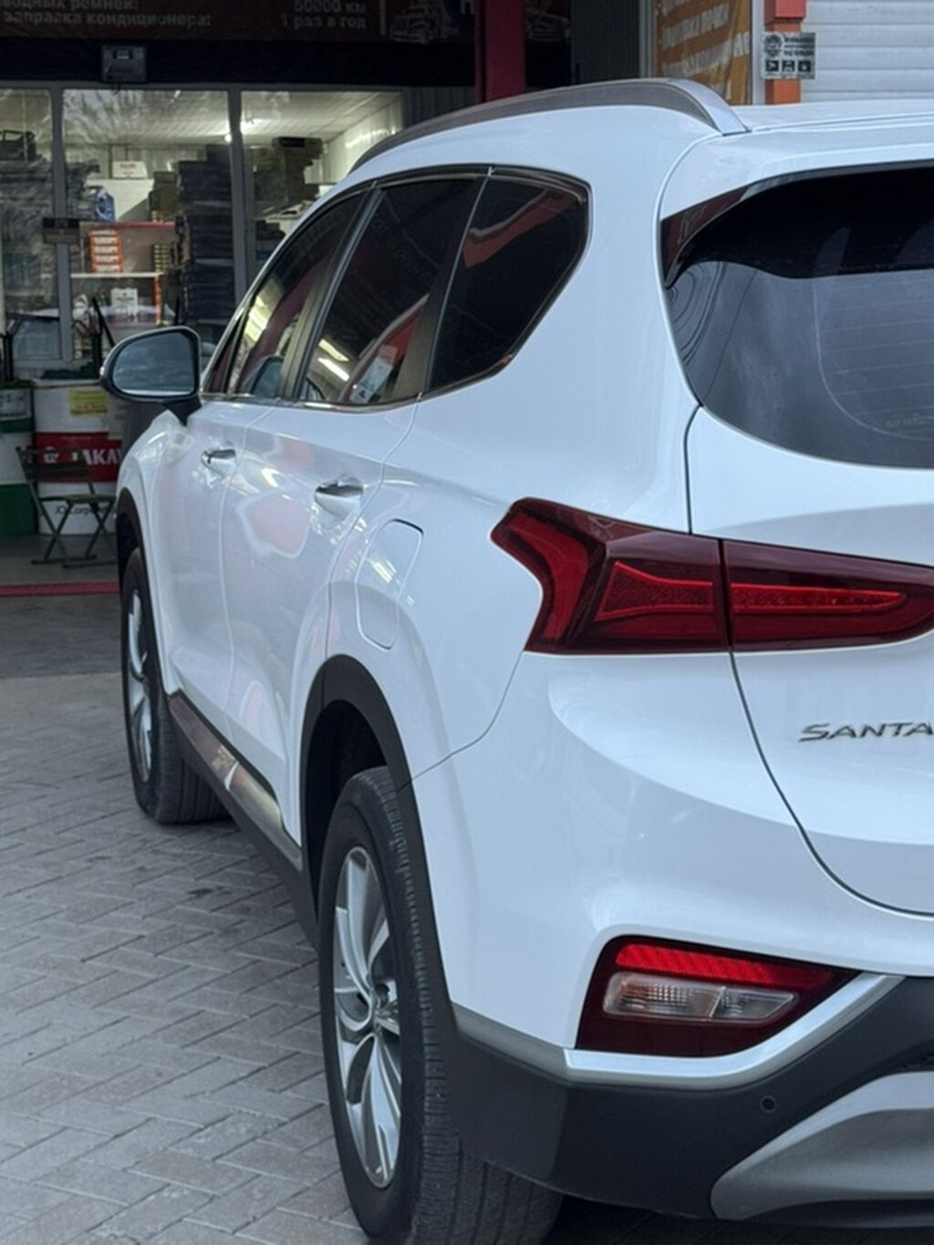Hyundai Santa Fe: 2019 г., 2.2 л, Автомат, Дизель, Кроссовер: фото 6