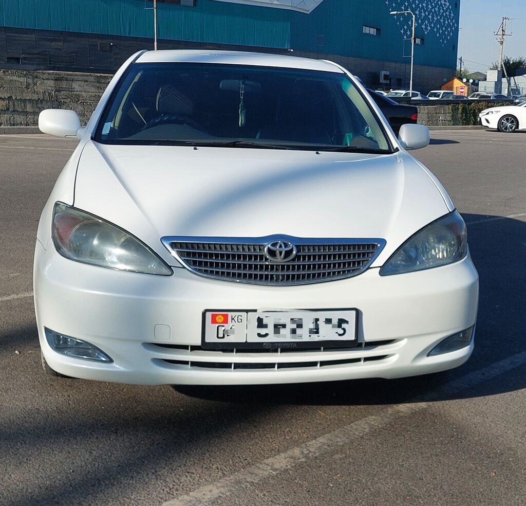 Toyota Camry: 2002 г., 2.4 л, Автомат, Бензин, Седан: фото 1