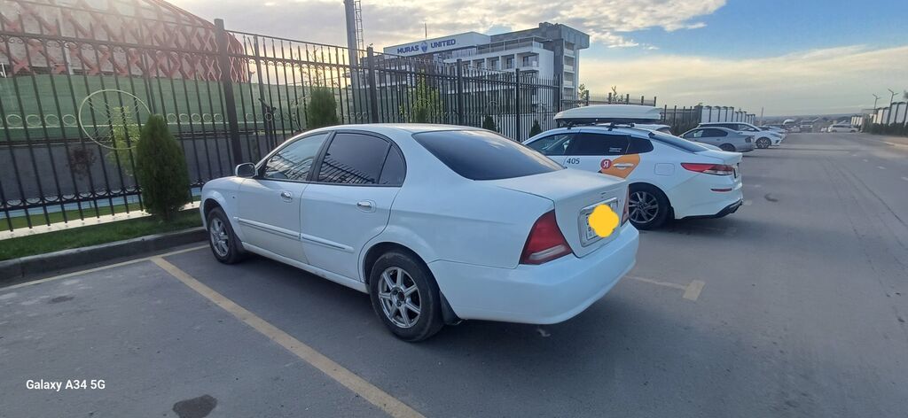 Daewoo Magnus: 2002 г., Механика, Бензин, Седан: фото 2