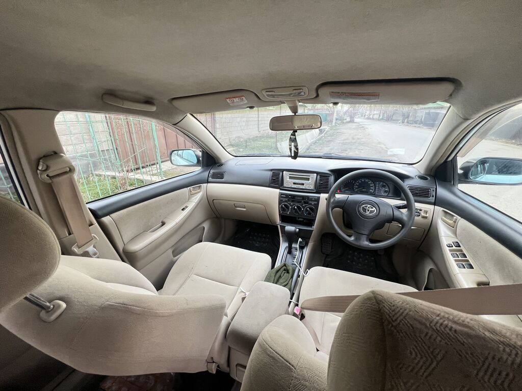 Toyota Allex: 2004 г., 1.5 л, Автомат, Бензин, Хэтчбэк: фото 7