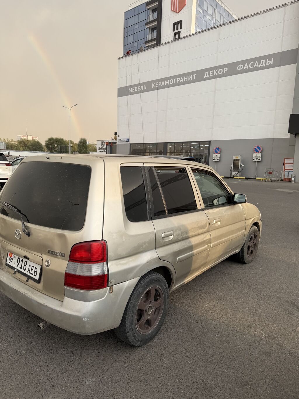 Mazda Demio: 2002 г., 1.3 л, Автомат, Бензин, Хэтчбэк: фото 7