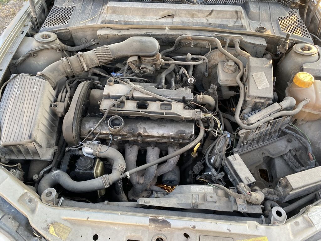 Opel Vectra: 1999 г., 1.8 л, Механика, Бензин, Универсал: фото 8