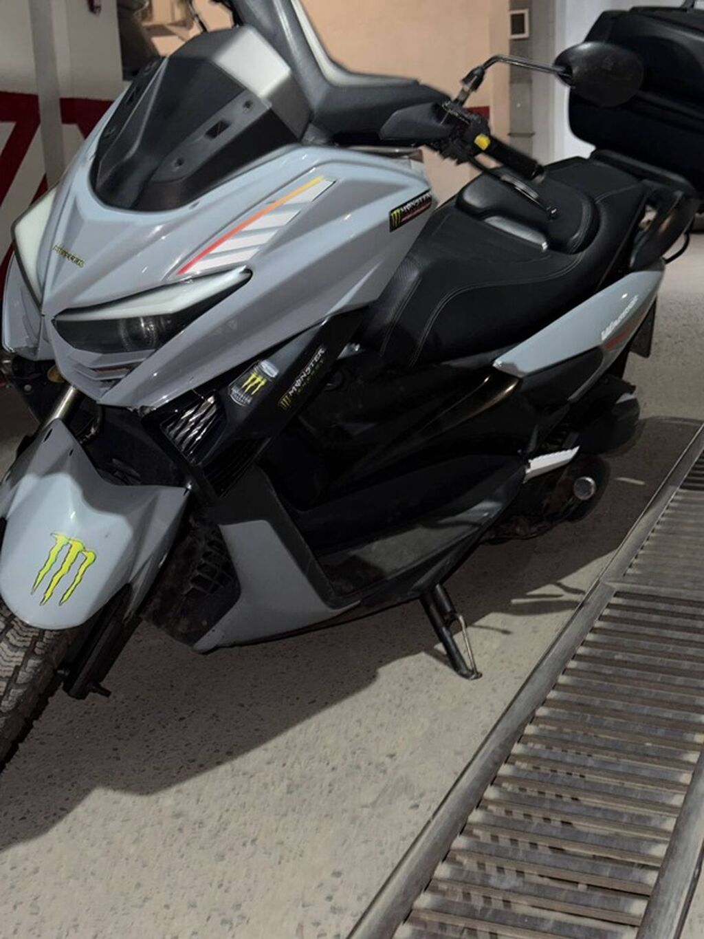 СРОЧНО Nmax Bennali Год: 2025 Пробег: 4,000 Мотор Bennali 180cc — фото 3