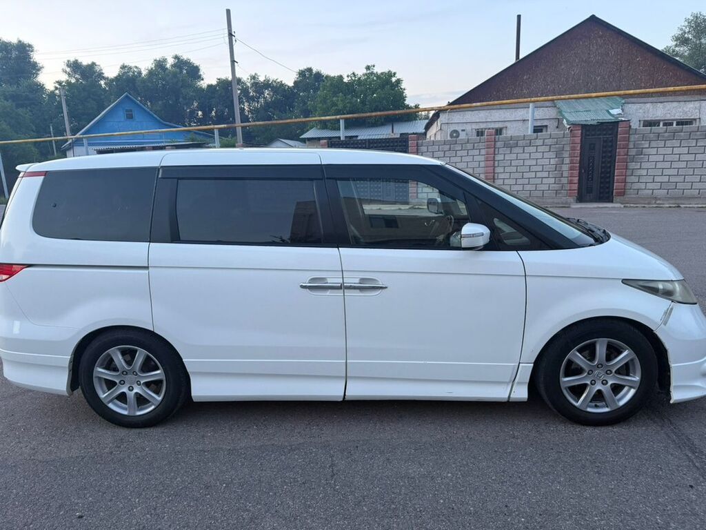 Honda Elysion: 2006 г., 3 л, Автомат, Бензин, Минивэн: фото 5