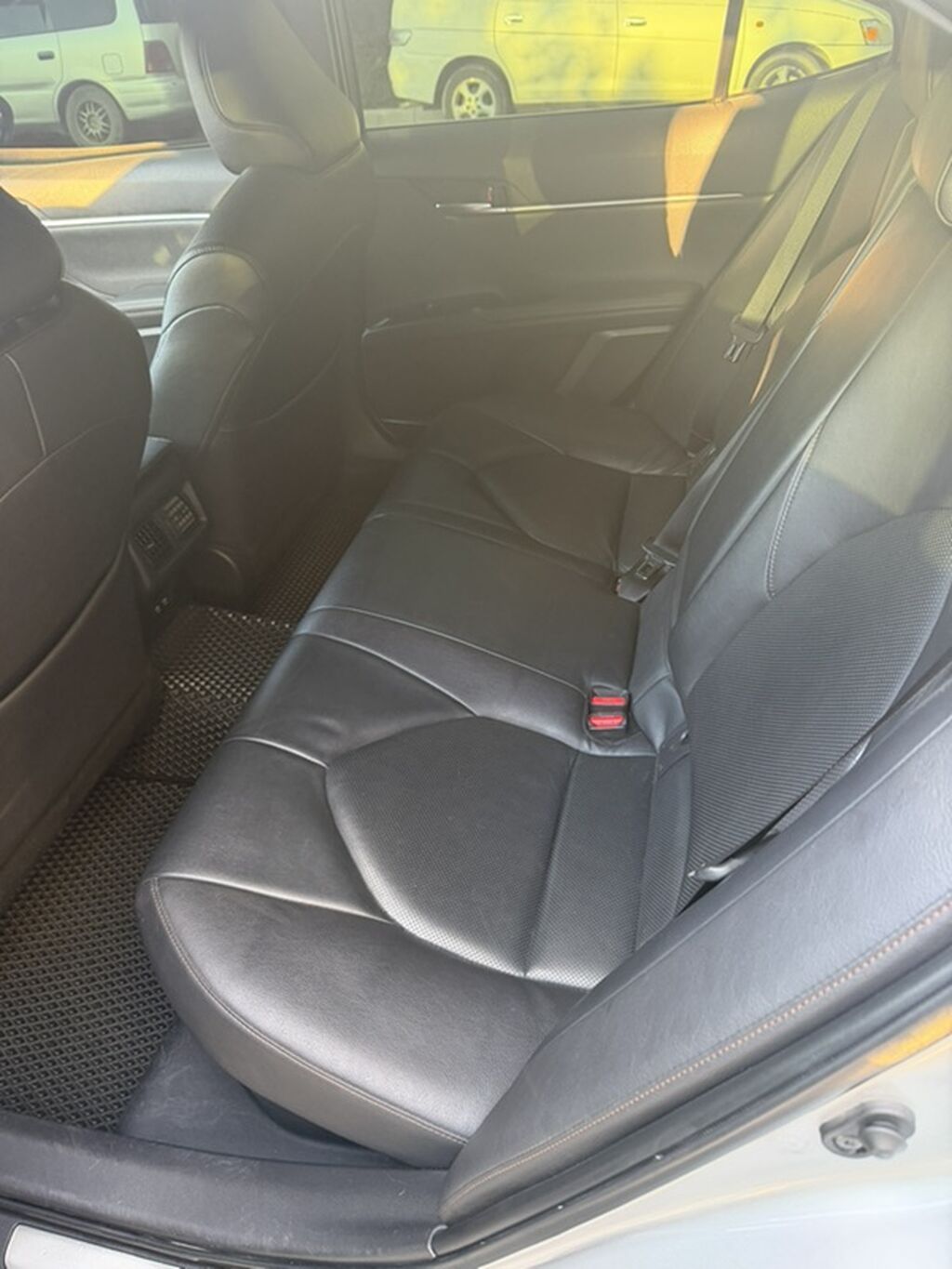 Toyota Camry: 2019 г., 2.5 л, Вариатор, Гибрид, Седан: фото 6