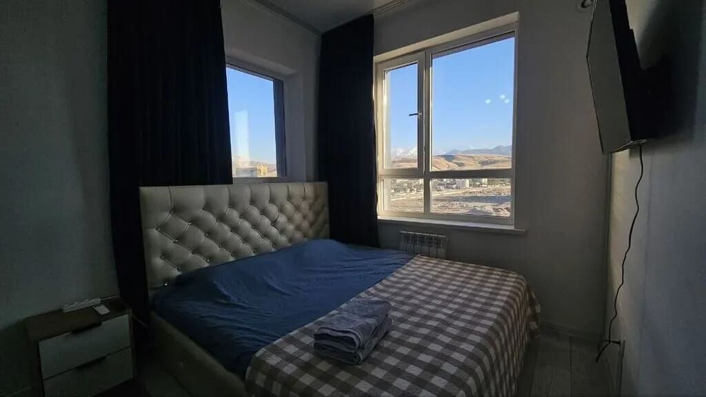 1 комната, 33 м², Ала-Арча ж/м 18 этаж, Евроремонт: фото 1