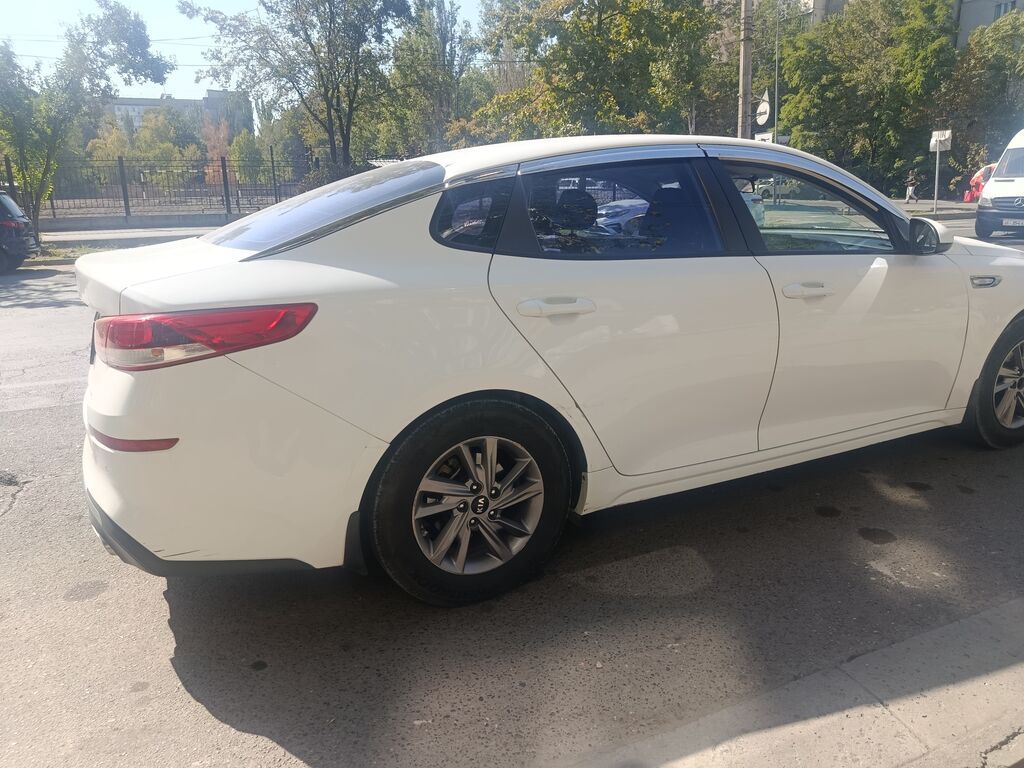 Kia K5: 2019 г.: фото 3