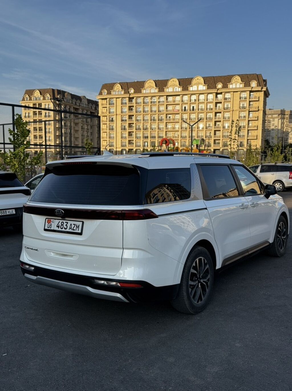 Kia Carnival: 2021 г., 2.2 л, Автомат, Дизель, Минивэн: фото 4