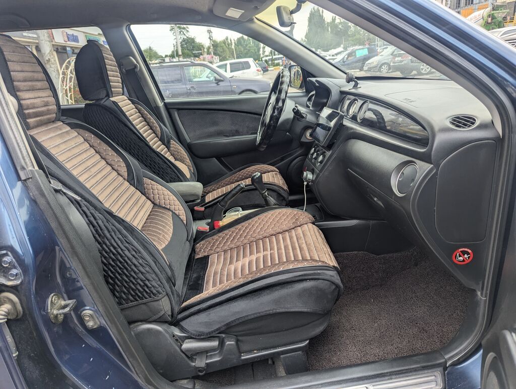 Mitsubishi Outlander: 2004 г., 2 л, Механика, Бензин, Кроссовер: фото 7