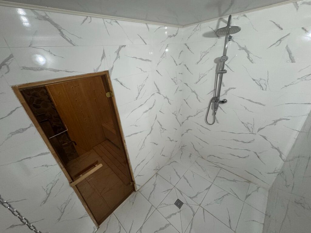 Продается просторный двухэтажный дом в г. Кара-Балта Адрес: г — фото 6
