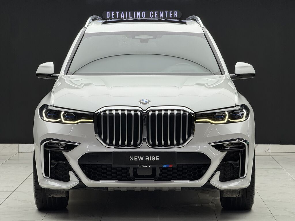 BMW X7: 2020 г., 3 л, Автомат, Бензин, Внедорожник: фото 4