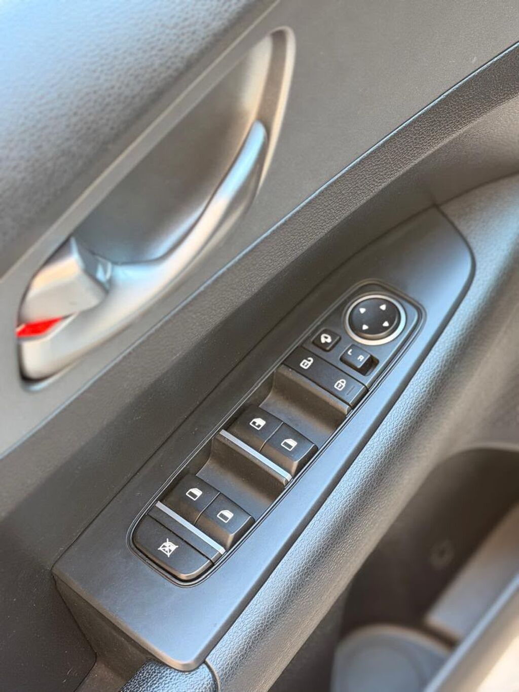 Kia K3: 2020 г., 1.6 л, Автомат, Бензин, Седан: фото 6
