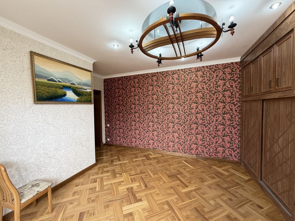 350 м², 6 комнат и более: фото 7
