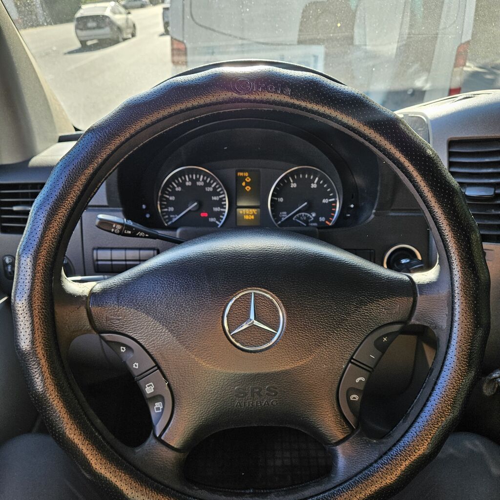 Mercedes-Benz Спринтер: 2011 г., 2.7 л, Механика, Дизель, Фургон: фото 6