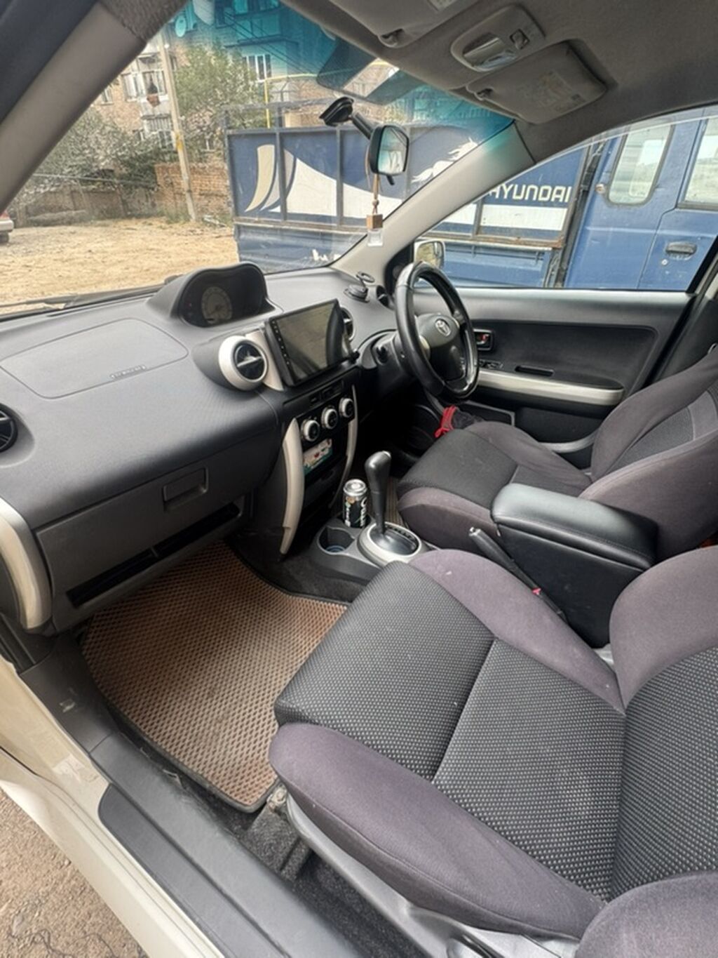 Toyota Ist: 2003 г., 1.5 л, Автомат, Бензин, Хэтчбэк: фото 7