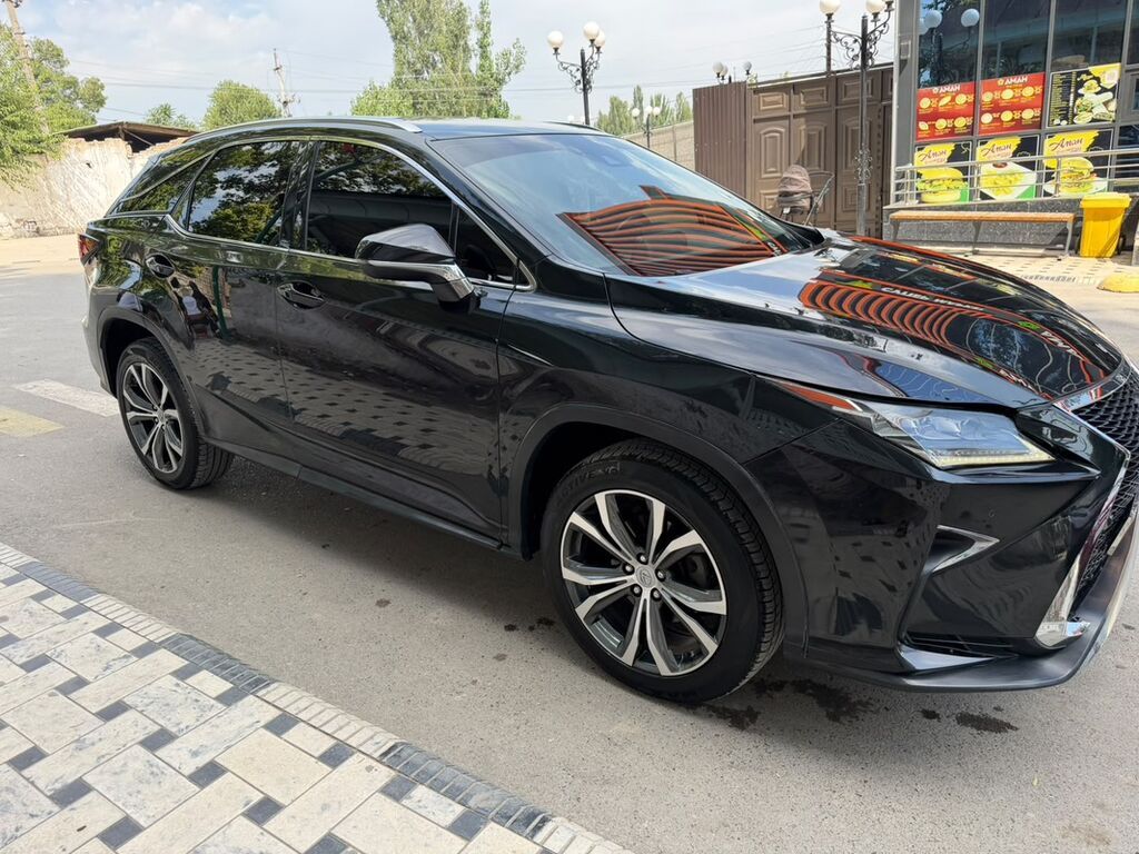 Lexus RX: 2017 г., 2 л, Автомат, Бензин, Кроссовер: фото 3