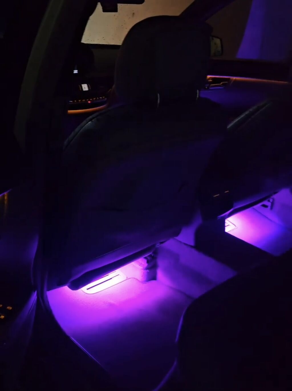 Автомобильная RGB‑подсветка салона с управлением через приложение и: фото 5