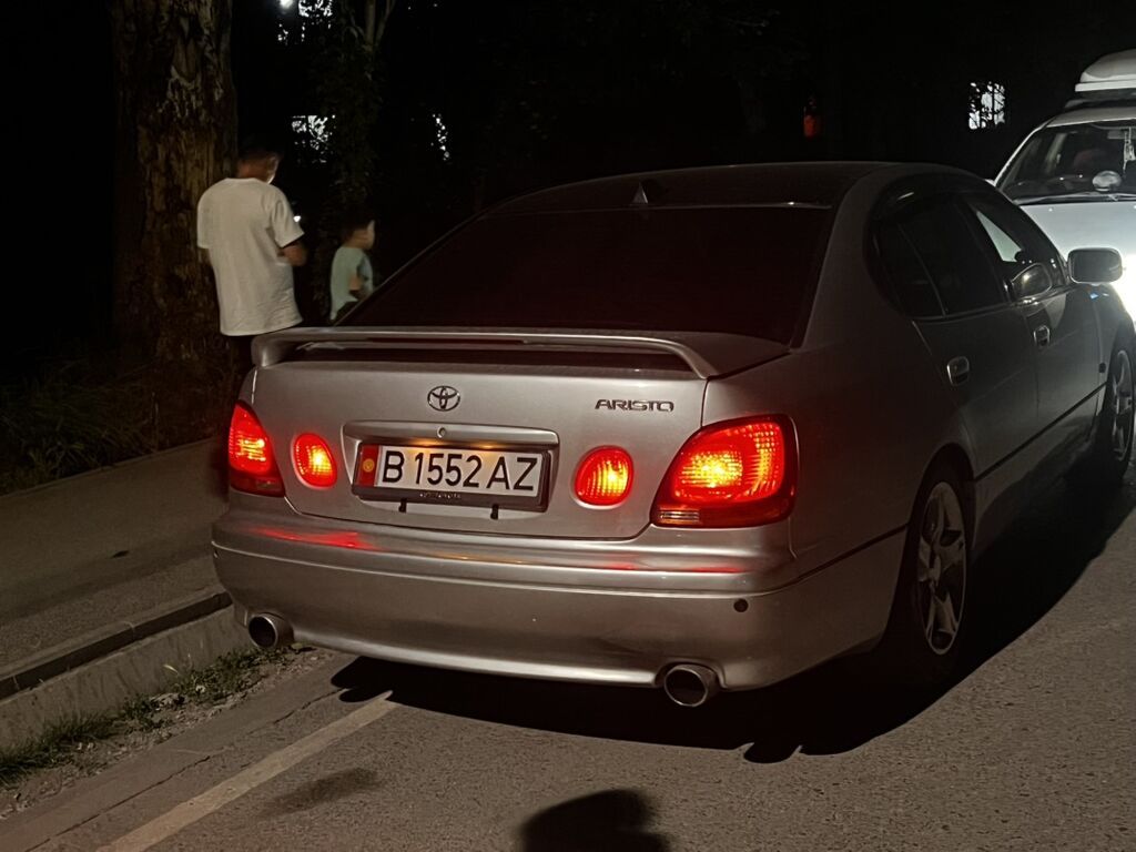 Toyota Aristo: 2003 г., 3 л, Автомат, Бензин, Седан: фото 3