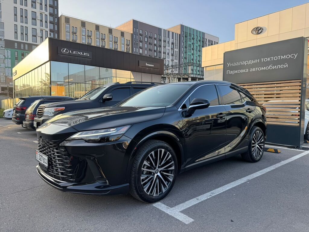 Lexus RX: 2023 г., 2.4 л, Автомат, Бензин, Кроссовер: фото 2
