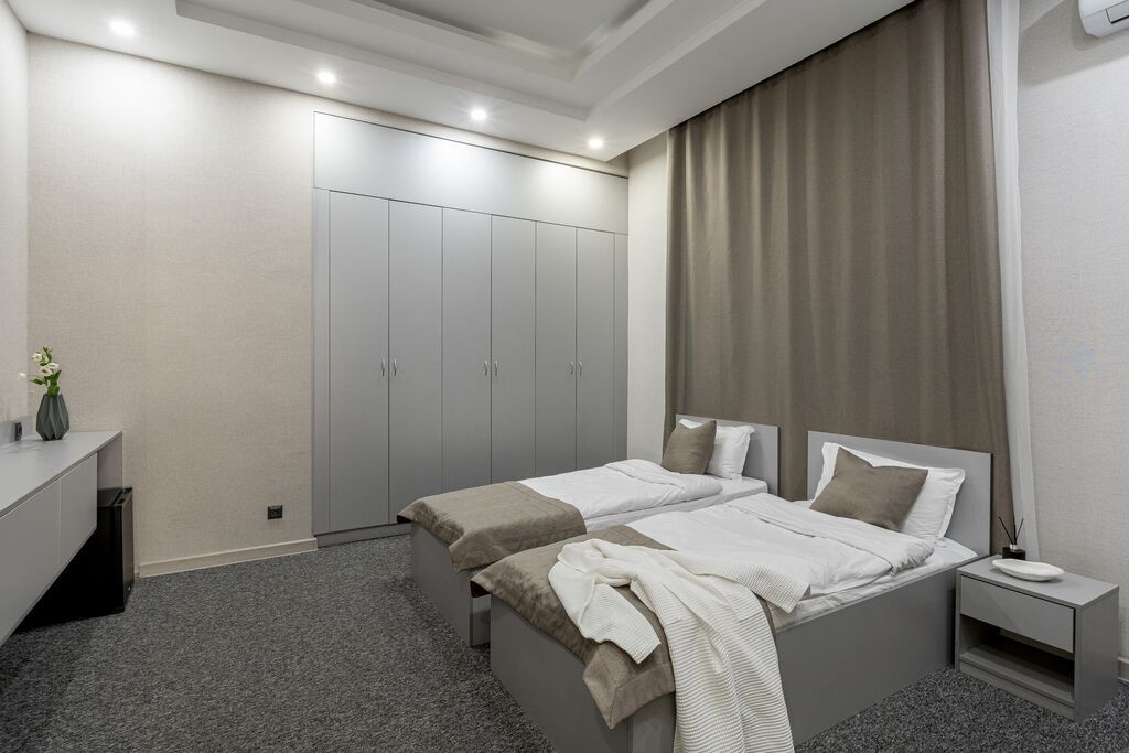 Продам отель 424 м² в Бишкеке, 5 номеров, терраса: фото 7