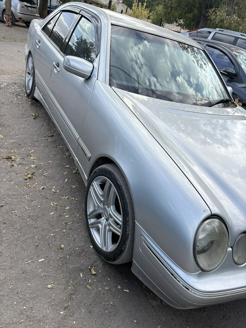 Mercedes-Benz E-Class: 2001 г., 2.2 л, Автомат, Дизель, Седан: фото 2