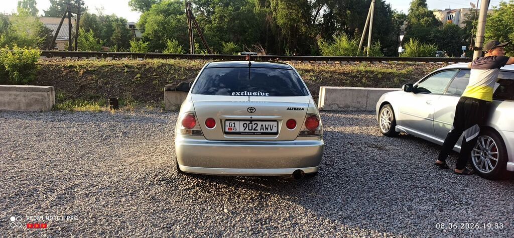 Toyota Altezza: 2002 г., Седан — фото 4