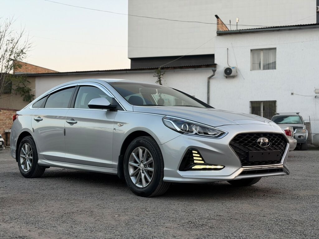 Hyundai Sonata: 2022 г., 2 л, Автомат, Газ, Седан: фото 4