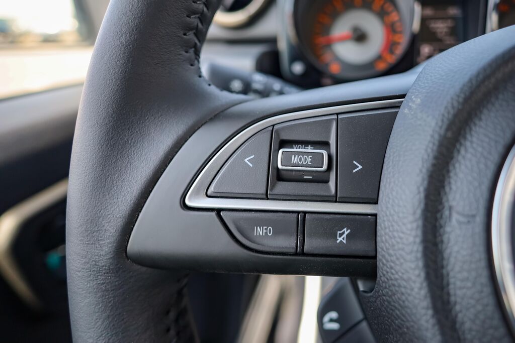 Suzuki Jimny: 2026 г., 1.5 л, Внедорожник: фото 8