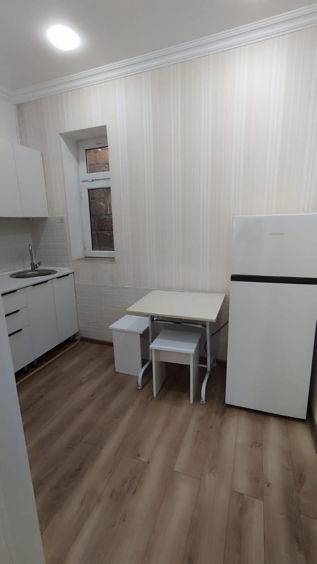Qaraçuxur qəs. 2 otaqlı, 49 kv. m, Kredit yoxdur, Yeni təmirli