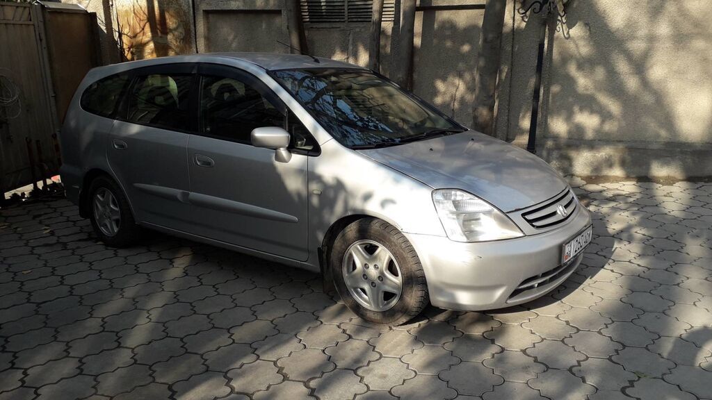Honda Stream: 2002 г., 2 л, Автомат, Бензин, Минивэн: фото 2