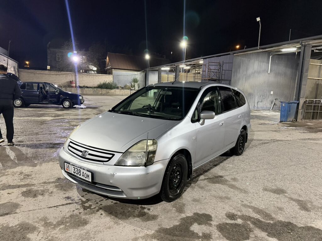 Honda Stream, 2003 г., 1.7 л, автомат, минивэн: фото 2
