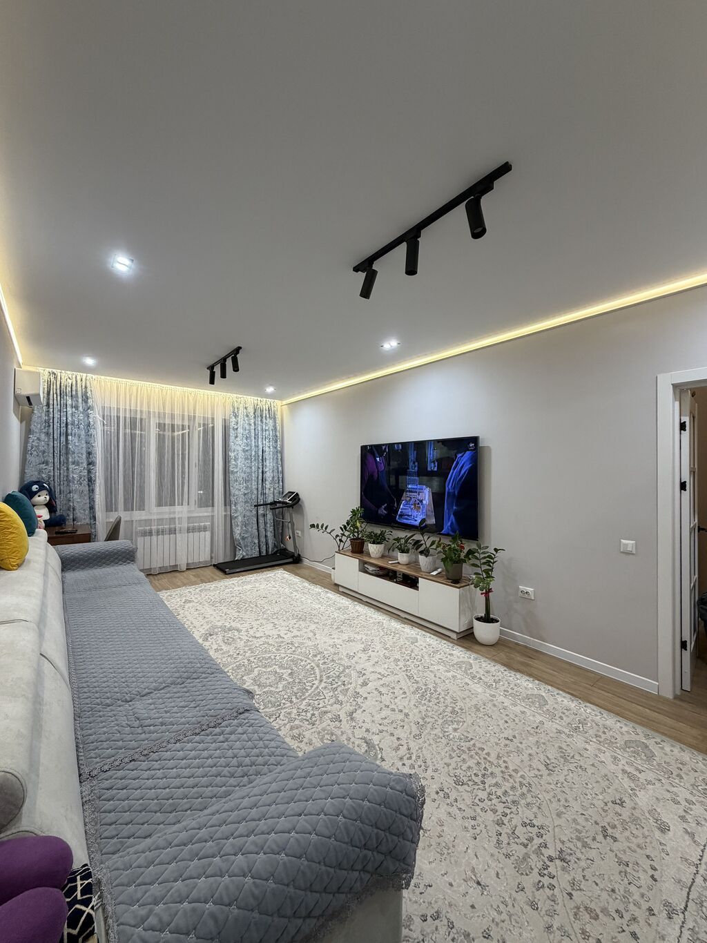 2 комнаты, 80 м², 108 серия, 3 этаж, Дизайнерский ремонт: фото 2