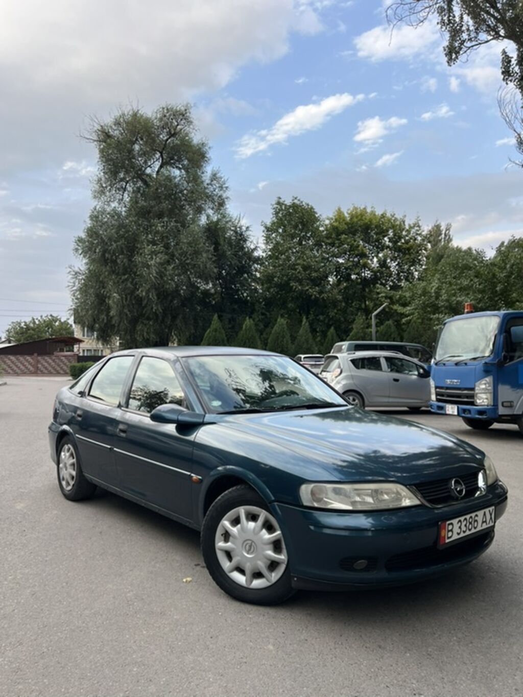Opel Vectra: 2001 г., 1.8 л, Автомат, Бензин, Хэтчбэк: фото 3