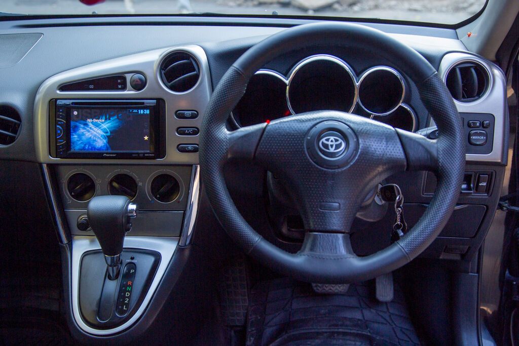 Toyota Voltz: 2003 г., 1.8 л, Автомат, Бензин, Кроссовер: фото 6
