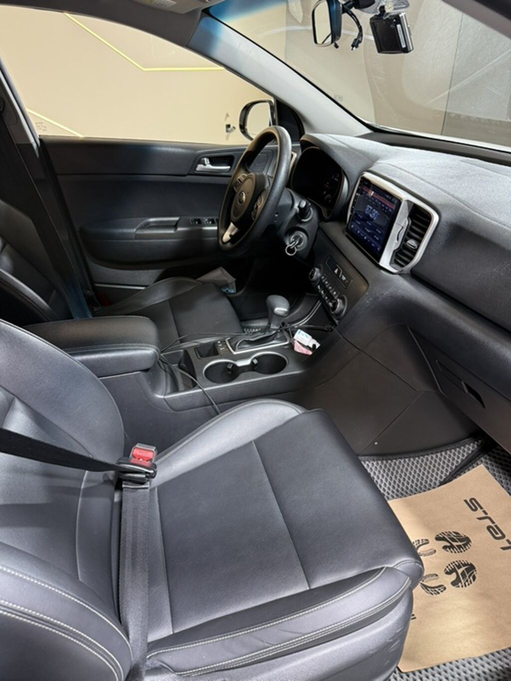 Kia Sportage: 2018 г., 2 л, Автомат, Дизель, Кроссовер: фото 4