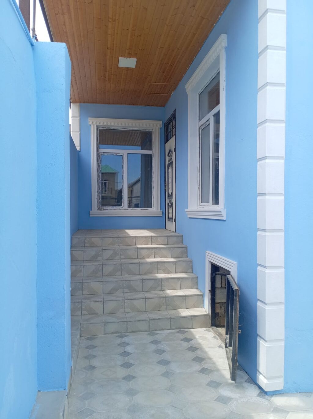 3 otaqlı, 100 kv. m, Yeni təmirli