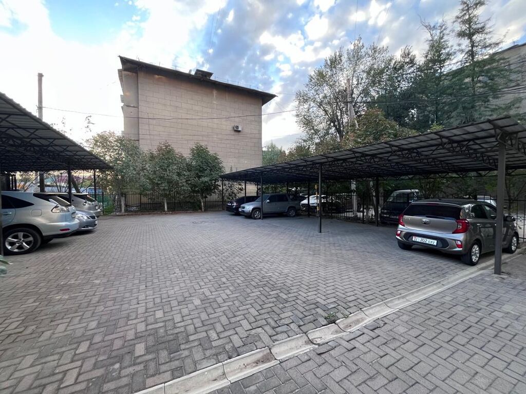 3 комнаты, 77 м², Элитка, 3 этаж, Свежий ремонт: фото 2