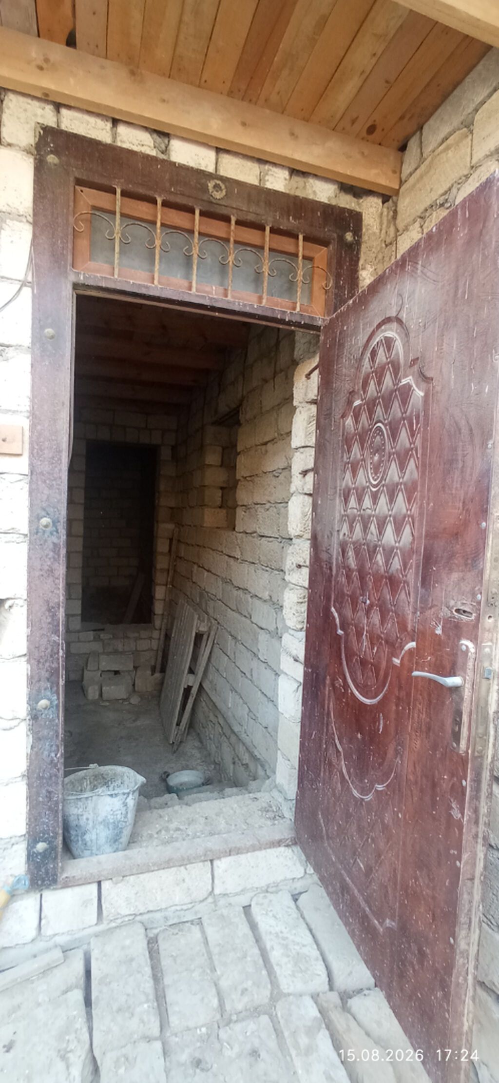 4 otaqlı, 132 kv. m, Yeni təmirli