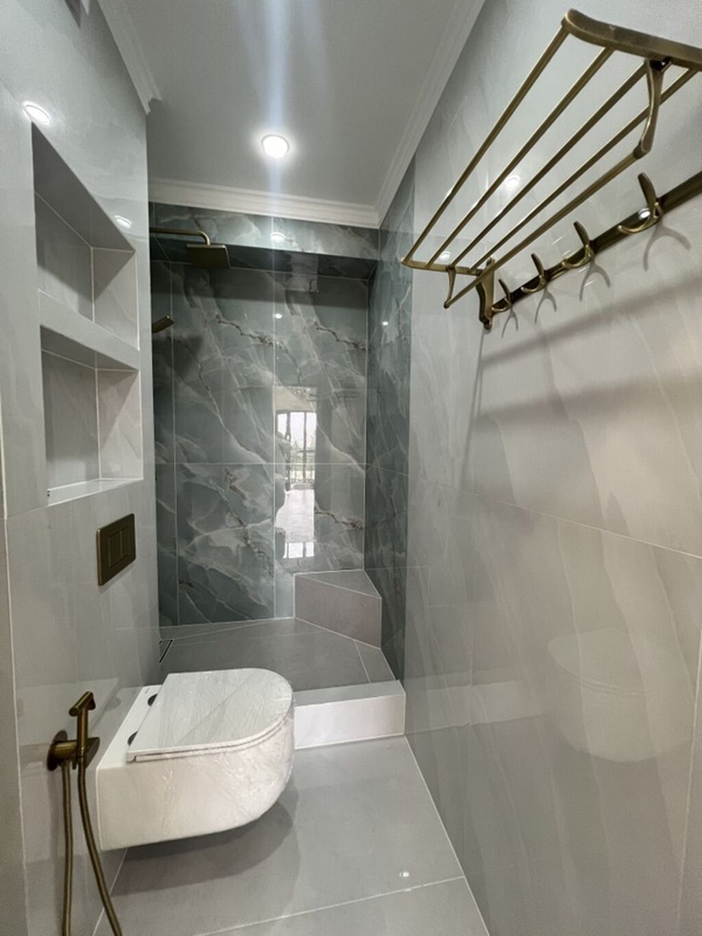 4 комнаты, 130 м², 4 этаж, Дизайнерский ремонт: фото 4