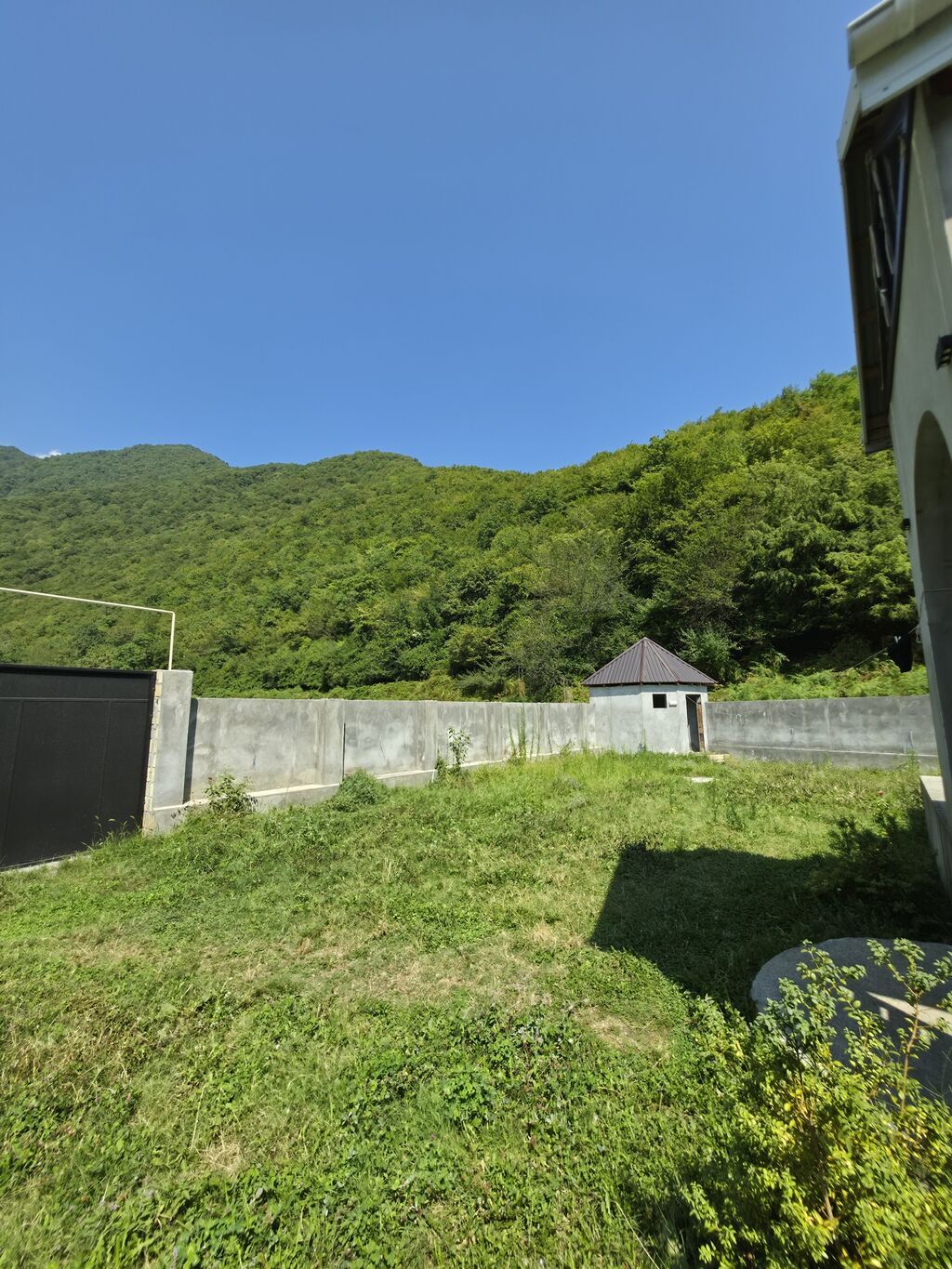 120 kv. m, 4 otaqlı, İnternet, Qaz, İşıq