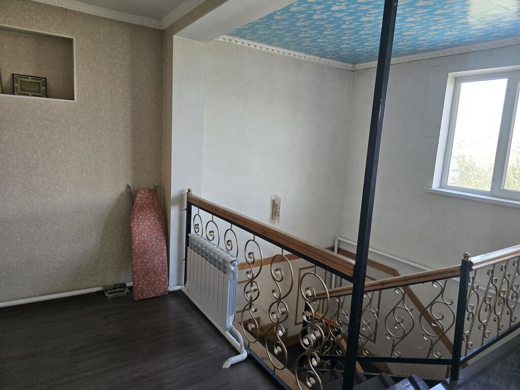 4 комнаты, 144 м², 5 соток, Бишкек, Ак-Ордо ж/м Собственник: фото 2