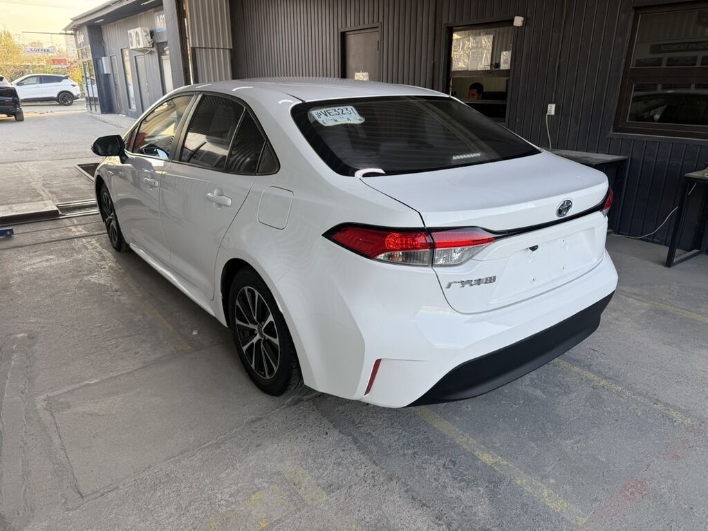 Toyota Corolla: 2023 г., Гибрид, Седан: фото 4