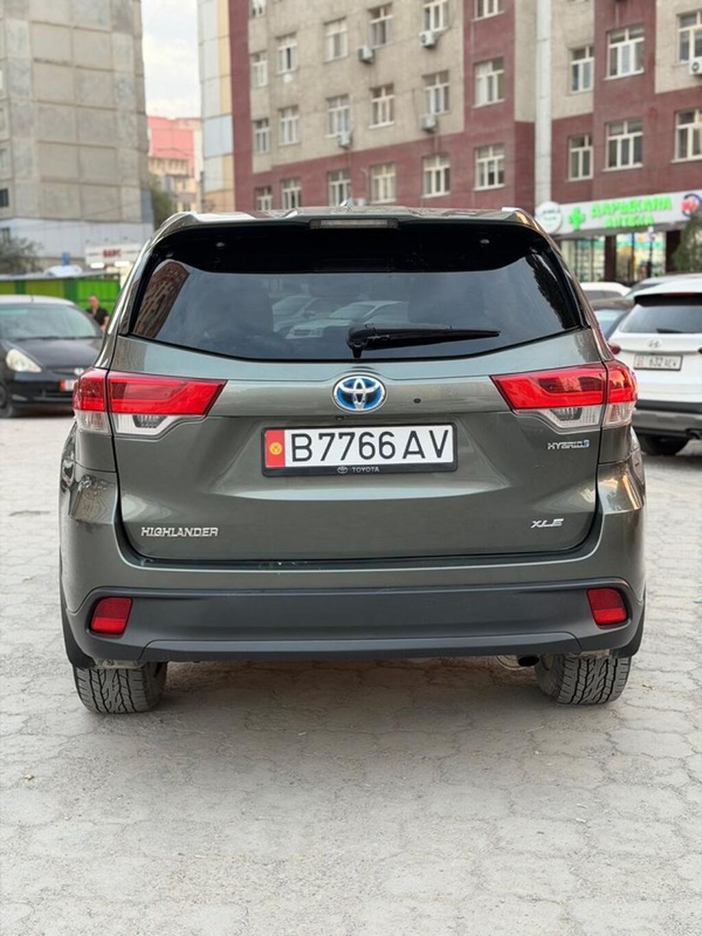 Toyota Highlander: 2018 г., 3.5 л, Автомат, Гибрид, Кроссовер: фото 5