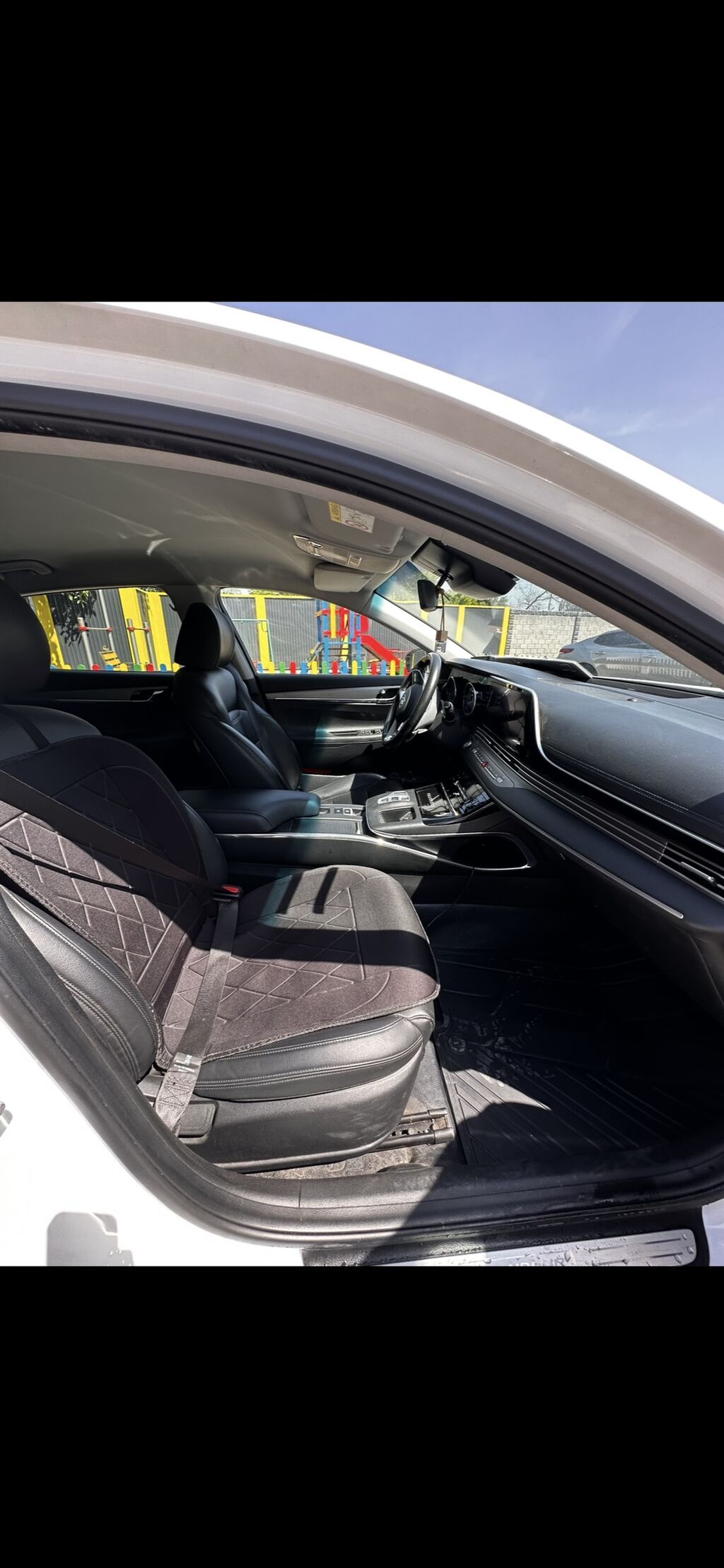 Hyundai Grandeur: 2022 г., 3 л, Автомат, Газ, Седан — фото 7