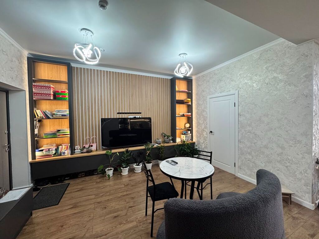 Студия, 47 м², Кок-Жар ж/м Элитка, 5 этаж, Дизайнерский ремонт: фото 2