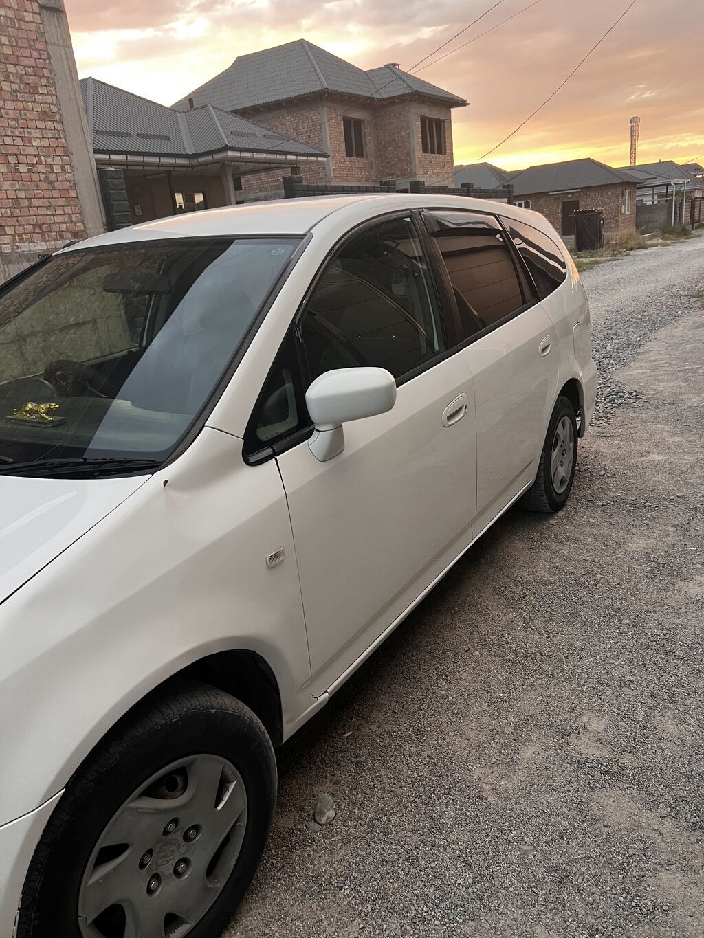 Honda Stream: 2003 г., Автомат, Бензин, Минивэн: фото 2