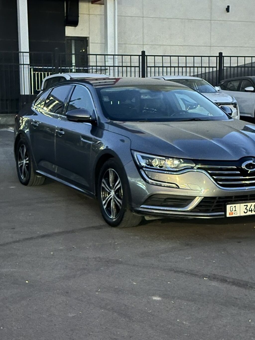 Самсунг SM6 машина не такси состояние хорошая жылы 2019 2 куб ГАЗ: фото 2